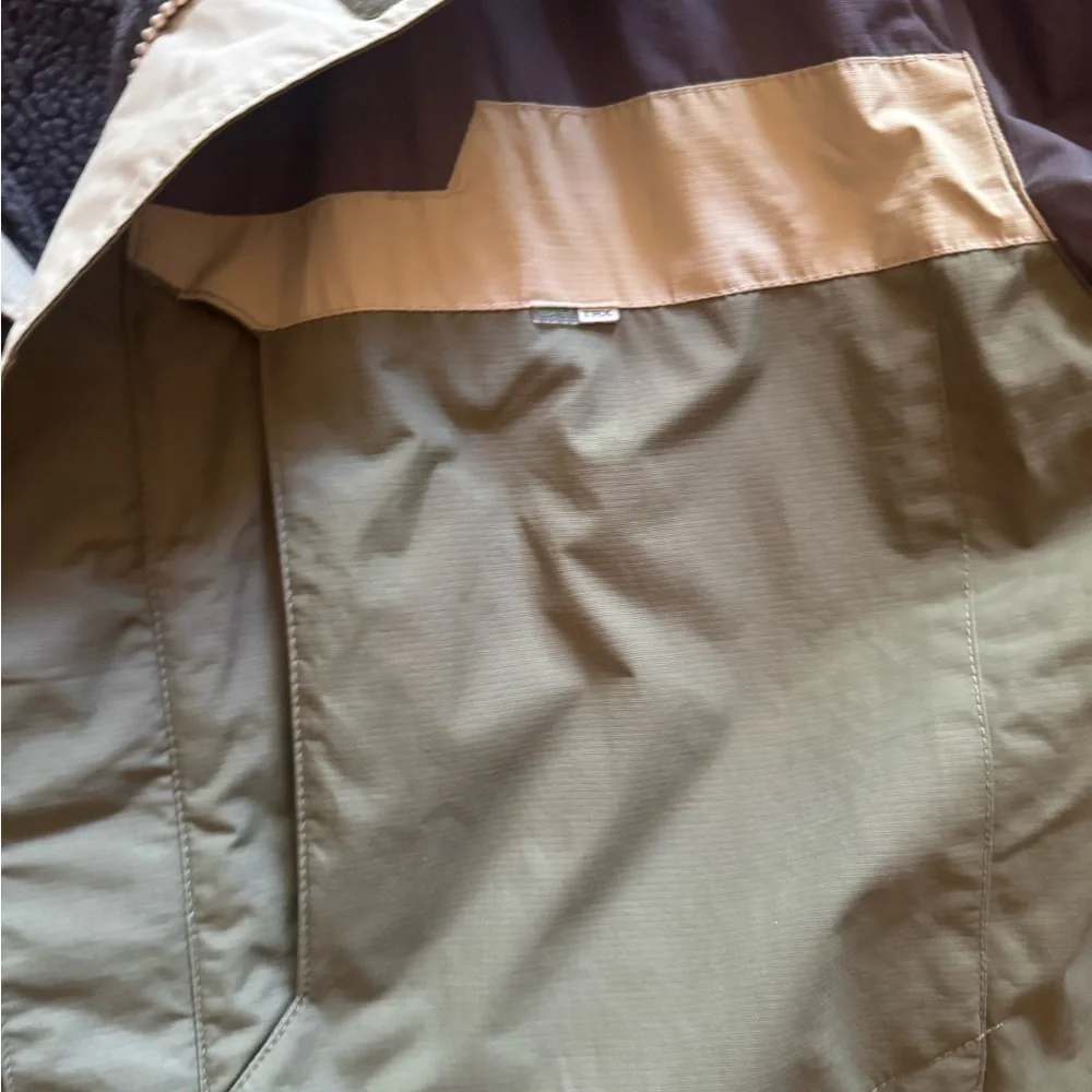 Columbia Convert Board-wear Jacket Size XL - Picture 7 of 11